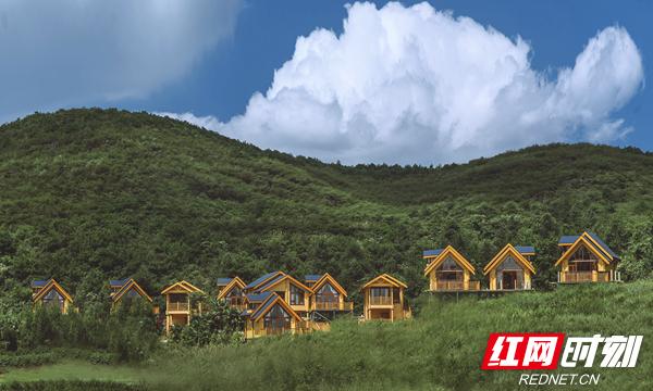 根據(jù)《旅游景區(qū)質(zhì)量等級的劃分與評定》和《旅游景區(qū)質(zhì)量等級管理辦法